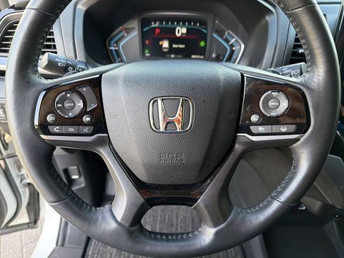 Used 2022 Honda Odyssey Elite image 25