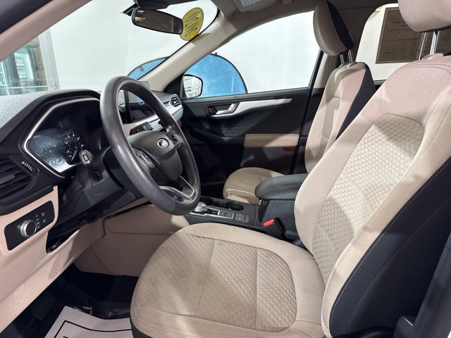Used 2020 Ford Escape SE FWD image 17