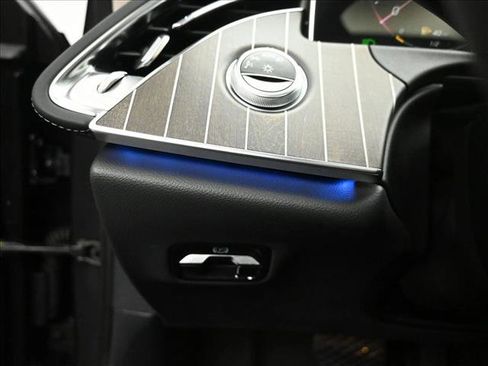 New 2026 Mercedes-Benz E 450 4MATIC Sedan image 18