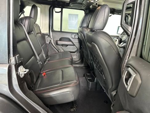 Used 2019 Jeep Wrangler Unlimited Rubicon AWD/4WD image 26