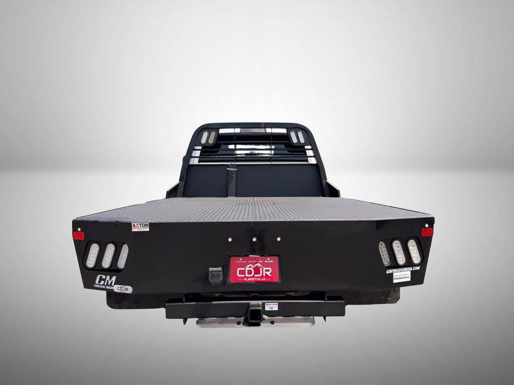Used 2024 RAM 3500 Tradesman w/ Chrome Appearance Group AWD/4WD image 9