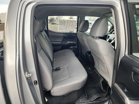 Used 2018 Toyota Tacoma SR5 image 14