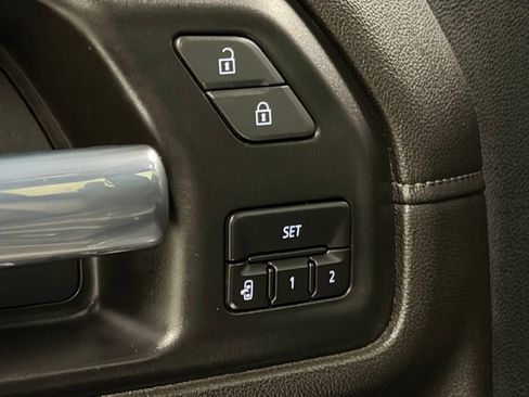 Certified 2020 GMC Sierra 3500 Denali w/ Denali Ultimate Package image 40