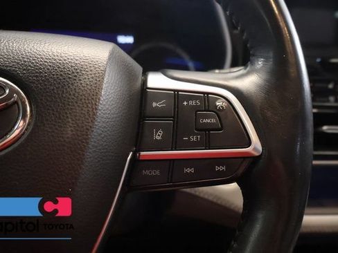 Used 2021 Toyota Highlander Platinum AWD/4WD image 18