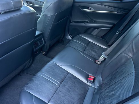 Used 2025 Toyota Camry XSE FWD image 14