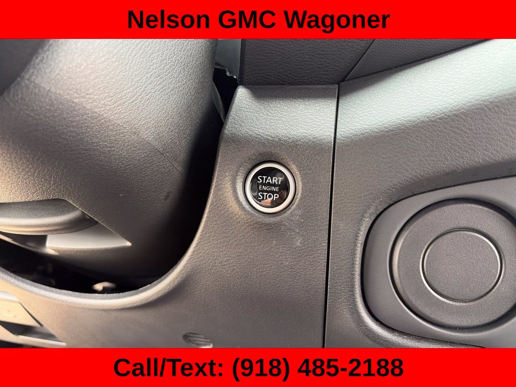 Used 2023 Nissan Frontier SV w/ SV Convenience Package RWD image 34