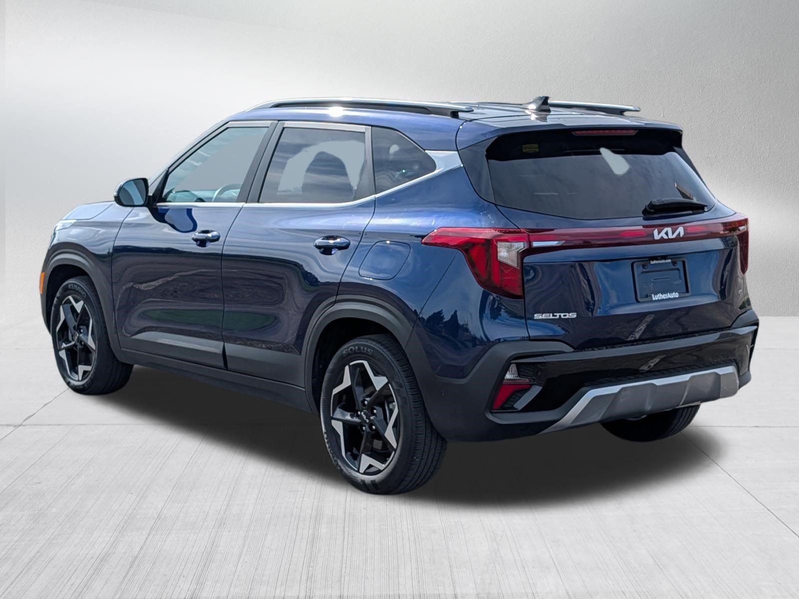 Certified 2024 Kia Seltos EX AWD/4WD image 5