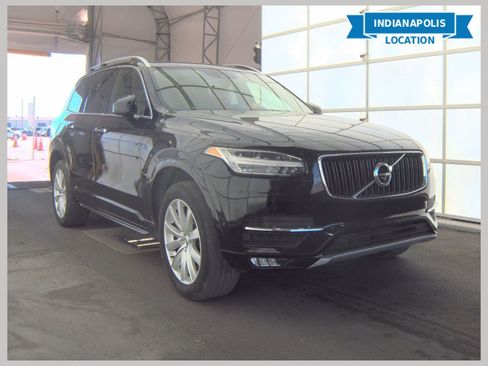 Used 2018 Volvo XC90 T5 Momentum w/ Convenience Package image 1