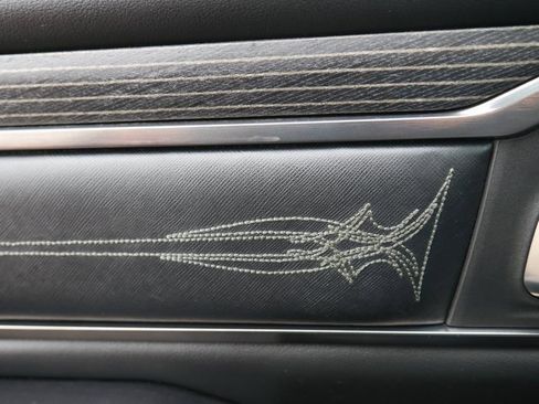 Used 2019 RAM 1500 Limited image 30