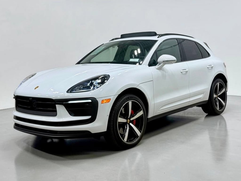 Used 2024 Porsche Macan S AWD/4WD image 11