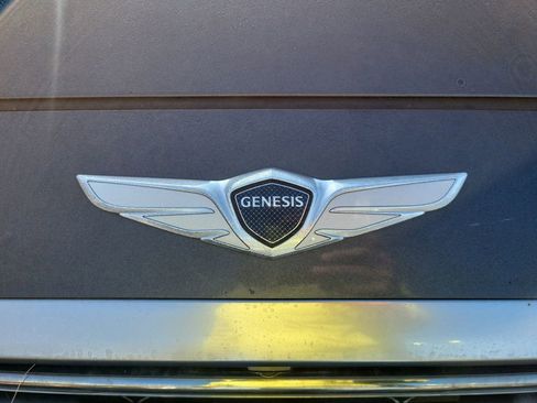 Used 2018 Genesis G80 3.8 w/ Option Group 03 image 8