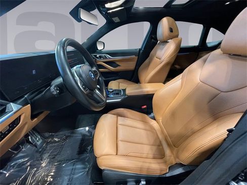 Used 2023 BMW i4 eDrive40 w/ M Sport Package image 10