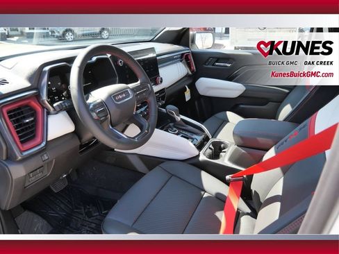 Used 2026 GMC Canyon AT4X w/ LPO, Black Badging Package AWD/4WD image 35