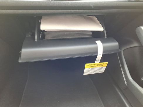 Certified 2025 Honda Civic FWD Hybrid Sedan image 15