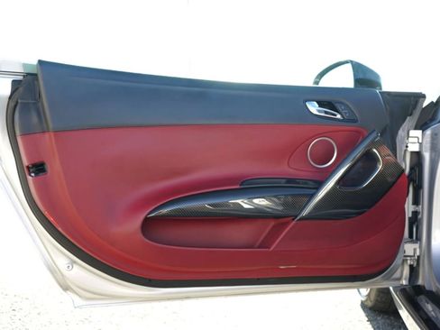 Used 2011 Audi R8 V10 image 20