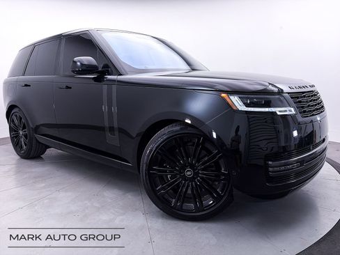Used 2023 Land Rover Range Rover SE AWD/4WD image 1