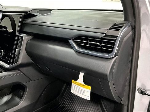 New 2026 GMC Acadia Elevation w/ Black Edition FWD image 9