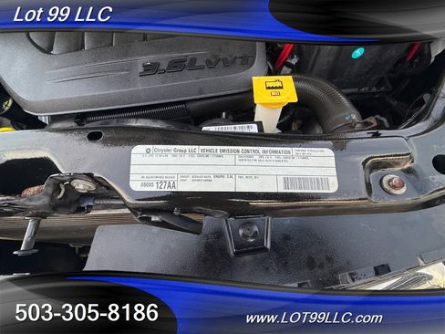 Used 2011 Dodge Grand Caravan Crew image 38