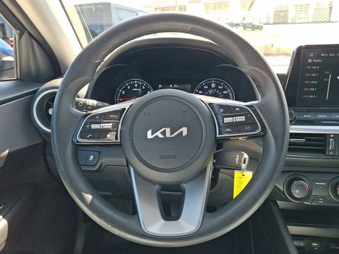 Used 2023 Kia Forte LXS FWD image 18