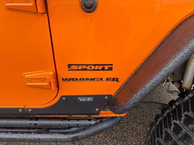 Used 2012 Jeep Wrangler Sport AWD/4WD image 10