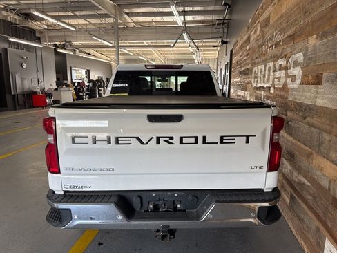 Used 2020 Chevrolet Silverado 1500 LTZ w/ LTZ Plus Package image 9