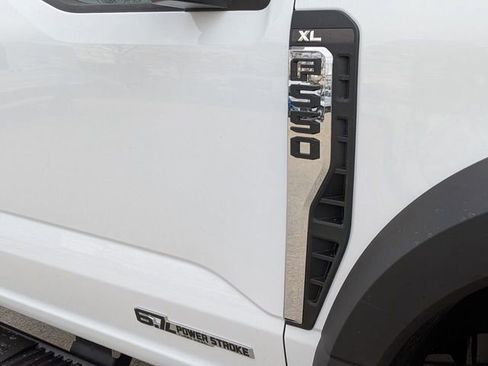 New 2026 Ford F550 4x4 Supercab Super Duty image 12