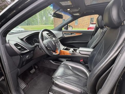 Used 2017 Lincoln MKX Reserve AWD/4WD image 21
