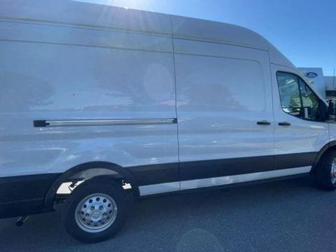 New 2026 Ford Transit 250 148 High Roof Extended AWD image 9