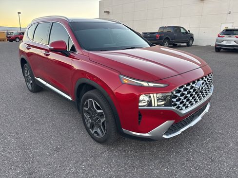 Used 2023 Hyundai Santa Fe Limited w/ Cargo Package image 3