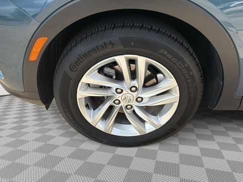 Used 2024 Buick Envista Preferred w/ Advanced Safety Package image 9