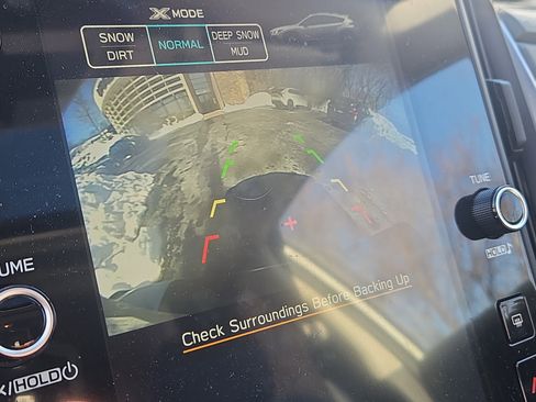 Certified 2025 Subaru Crosstrek 2.0i Premium image 9