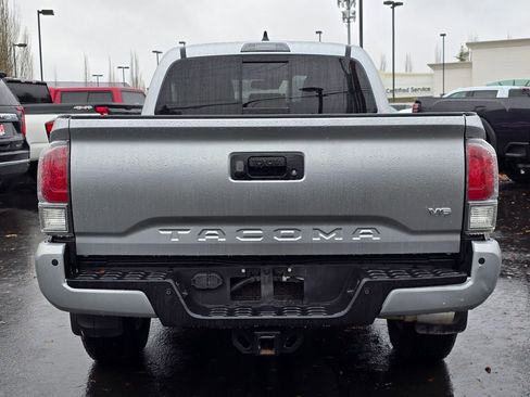 Used 2022 Toyota Tacoma SR5 image 4