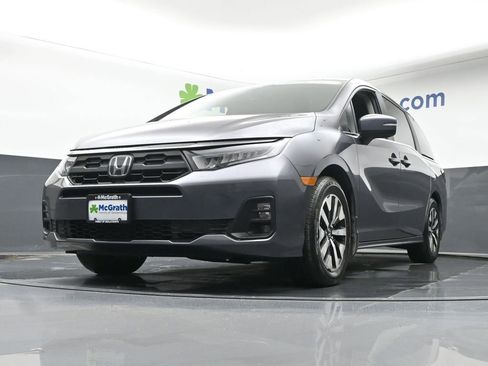 Used 2025 Honda Odyssey EX-L image 6