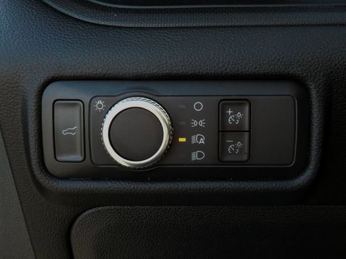 Used 2021 Ford Explorer 4WD image 21