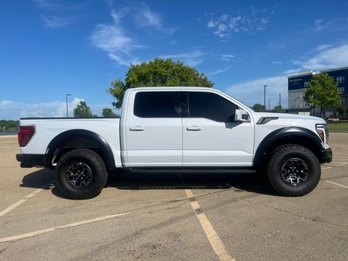 Used 2025 Ford F150 Raptor w/ Equipment Group 803A Raptor R AWD/4WD image 12