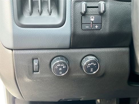 Used 2020 Chevrolet Colorado Z71 image 10