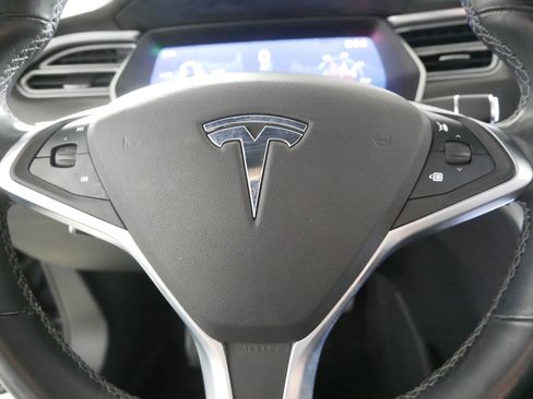 Used 2014 Tesla Model S P85D image 25