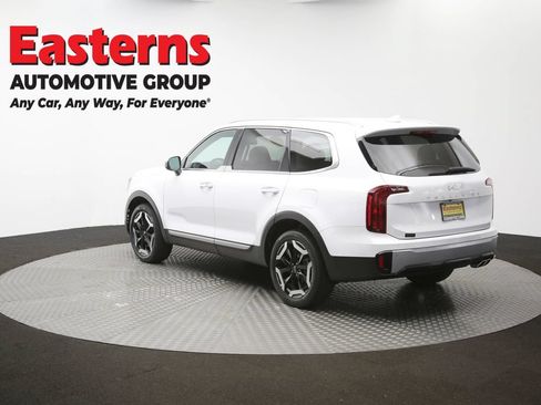 Used 2023 Kia Telluride S FWD image 66