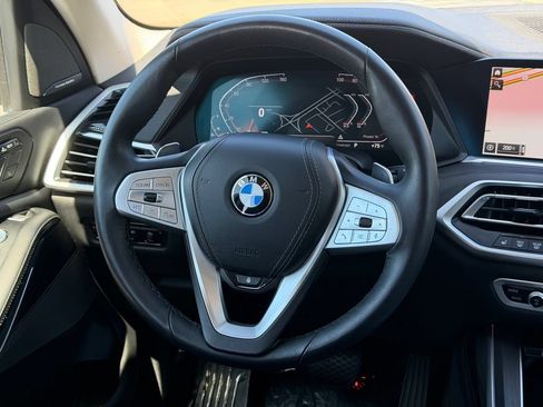 Used 2022 BMW X7 xDrive40i w/ Premium Package AWD/4WD image 24