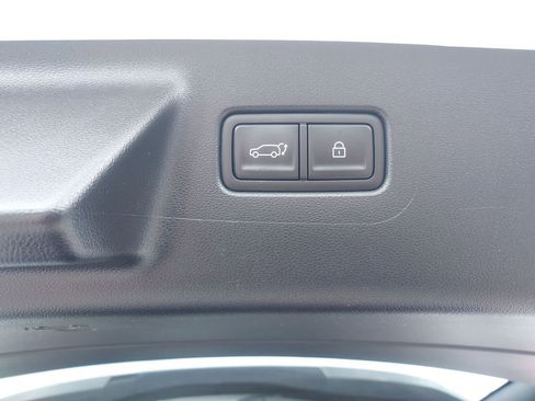 Used 2025 Hyundai Santa Fe Limited FWD image 35