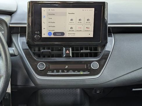 Used 2024 Toyota Corolla LE FWD image 14