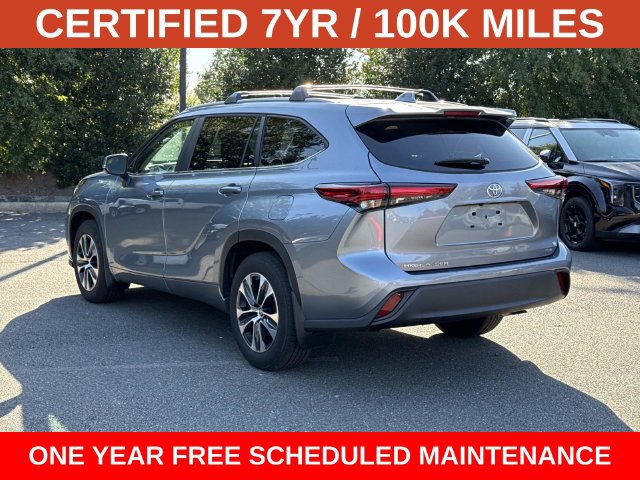 Used 2023 Toyota Highlander XLE FWD image 4