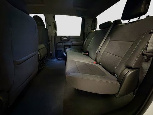 Used 2022 Chevrolet Silverado 2500 Custom w/ Custom Convenience Package AWD/4WD image 24