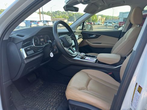 Used 2020 Audi Q7 3.0T Premium AWD/4WD image 8