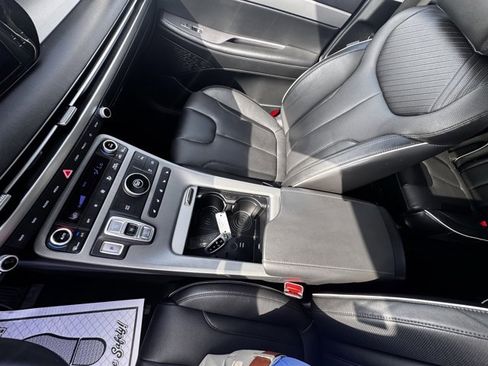 Used 2024 Hyundai Palisade SEL w/ Premium Package image 22