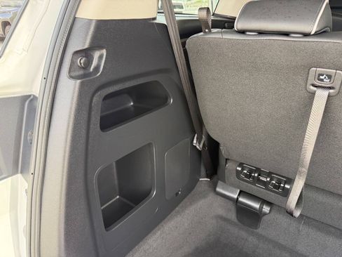 Used 2026 Honda Odyssey Elite image 31