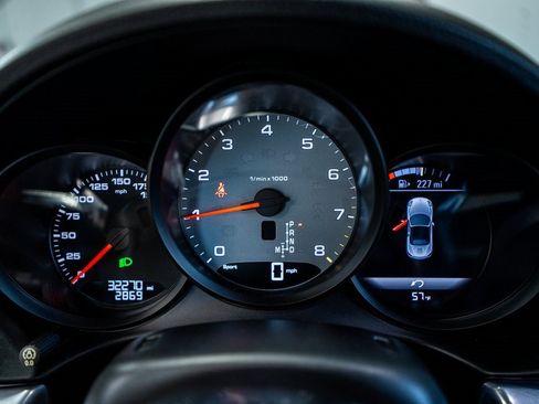 Used 2017 Porsche 718 Boxster S image 40