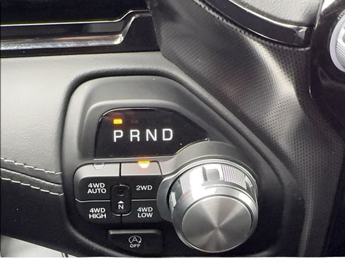 Used 2025 RAM 1500 Limited AWD/4WD image 50