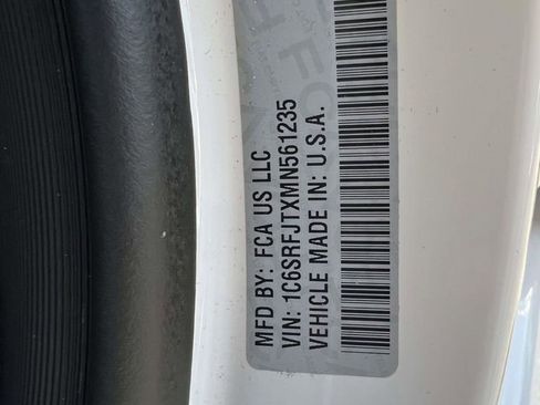 Certified 2021 RAM 1500 Laramie image 23