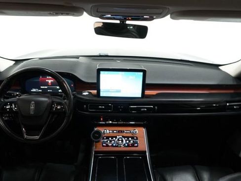 Used 2020 Lincoln Aviator Grand Touring w/ Equipment Group 302A image 14